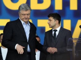 Журналист: Зеленскому стоит помнить о печальном опыте Порошенко