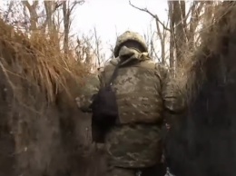 На линии фронта на Донбассе обострилась ситуация: репортаж с передовой, - ВИДЕО