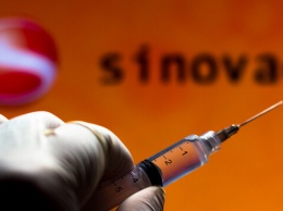 Китай одобрил вакцину от Sinovac
