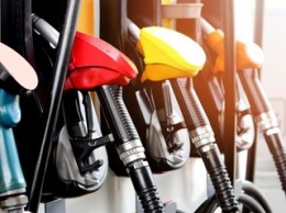 Украинские АЗС оштрафовали на 7,5 млн грн за некачественное топливо