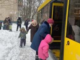 В Киеве произошел пожар в детском саду, всех детей эвакуировали