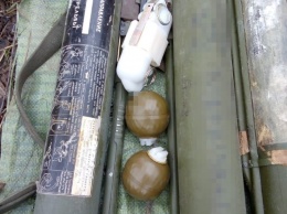 В зоне ООС служба безопасности обнаружила схрон боеприпасов