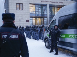 В Москве возобновился судебный процесс против Навального по делу о клевете