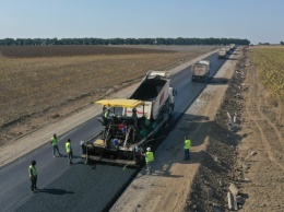 На Днепропетровщине за 291 миллион отремонтируют трассу: где повезет водителям