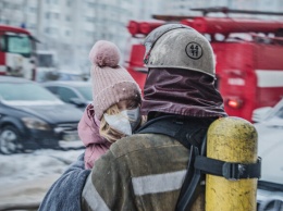 В Голосеевском районе сгорела квартира: ее владельца госпитализировали