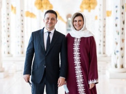 Первая леди Украины примерила хиджаб