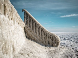 Очарование зимнего моря показала фотограф из курортного города Запорожской области - фото