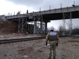 На Донбассе за неделю отремонтировали 13 объектов гражданской инфраструктуры