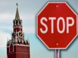 Украинская демократия сильно раздражает Кремль, - мнение