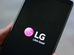 Бюджетный смартфон LG W41 без «капли» показали с обеих сторон