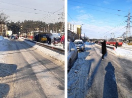 Застряли на рельсах: маршрутка и машина остановили трамваи на "Черниговской"