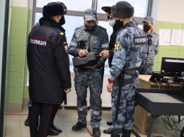 В Крым поступила новейшая техника для выявления взрывчатки и наркотиков