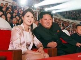 Жена Ким Чен Ына появилась на публике впервые за год