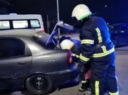 ДТП в Павлограде: спасатели вытащили водителя «Daewoo Lanos» из искореженного авто