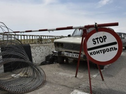 Власти опровергли информацию о возобновлении ж/д сообщения с Крымом