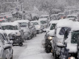 Следовавшие в Керчь автобусы переждут непогоду на ближайших автостанциях