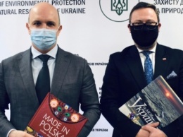 Зеленые технологии: посол Польши просит улучшить обмен данными с Украиной