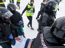 Комментарий: Репрессии делают продолжение протестов в РФ неотвратимым