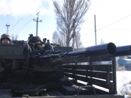 Сепаратисты обстреляли поселок на Донбассе - штаб