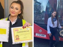 Девушка с модельной внешностью получила работу своей мечты став водителем автобуса