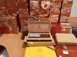В Украину пытались ввезти контрабанду кубинских сигар