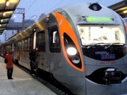 Компания Hyundai предоставит $2 млн на проект скоростной железнодорожной сети в Украине