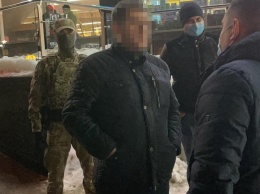 Полиция поймала на "откате", в почти полмиллиона грн, замначальника Львовской ОГА
