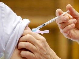 Киев готовится получить более 42 тысяч доз COVID-вакцины