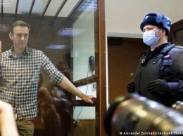 Лишение Навального статуса узника совести: что говорят в Германии?