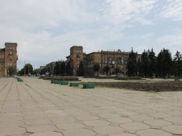 Две зоны отдыха и фонтан: как будет выглядеть площадь Запорожская