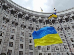 Чиновников обяжут сдавать экзамен по украинскому языку