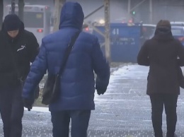 Переобуваться еще рано: Украину опять накроют холод, снег и сильный ветер