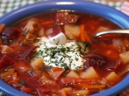 Украинцам есть, чем гордиться: борщ попал в список лучших супов в мире