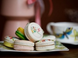 В Днепре открылась кондитерская по производству десертов macarons с уникальными принтами (ФОТО)
