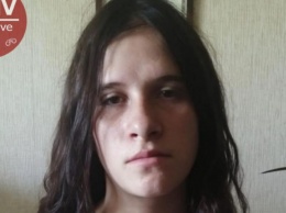 Под Киевом загадочно пропала 17-летняя девушка, фото