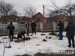 Житель Киевской области убил свою мать и спрятал тело в канализационном колодце