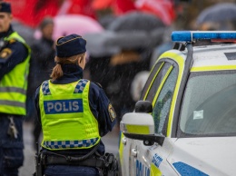 В Швеции вооруженный мужчина ранил ножом восемь человек