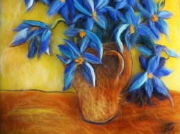 Запорожанка создает удивительные шерстяные цветы - фото