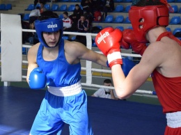 В Симферополе стали известны лучшие юные боксеры Крыма