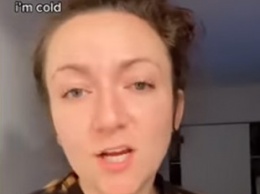 Американка случайно нашла у себя в ванной вход в тайную квартиру: видео стало вирусным