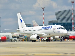 Уже 12 авиакомпаний открыли продажи билетов в Крым на весенне-летний период