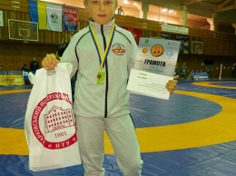 Мелитопольский борец завоевал золотую медаль на турнире в Харькове