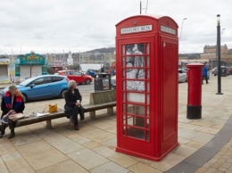 Британские красные телефонные будки продают за 1 фунт, чтобы подарить им новую жизнь