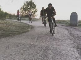 Для любителей активного отдыха: на Хортице появится велотуристический маршрут