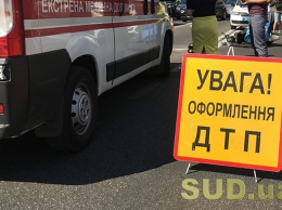 Страшное ДТП на въезде в Киев: водитель влетел в фуру, есть жертвы