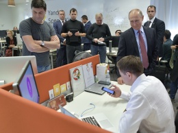 Правительство обяжет иностранные IT-компании прописаться в России