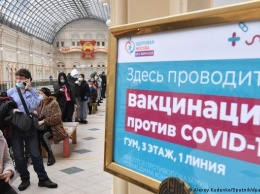 Почему россияне не спешат прививаться от коронавируса