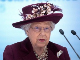 Елизавета II эмоционально отреагировала на интервью принца Гарри и Меган Маркл - СМИ