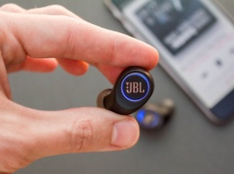 TWS-наушники JBL Free II с автономностью 24 часа уже доступны в России