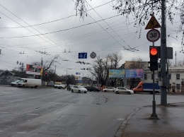 По Ивановскому мосту в Одессе запрещено движение пешеходов и ограничено движение транспорта